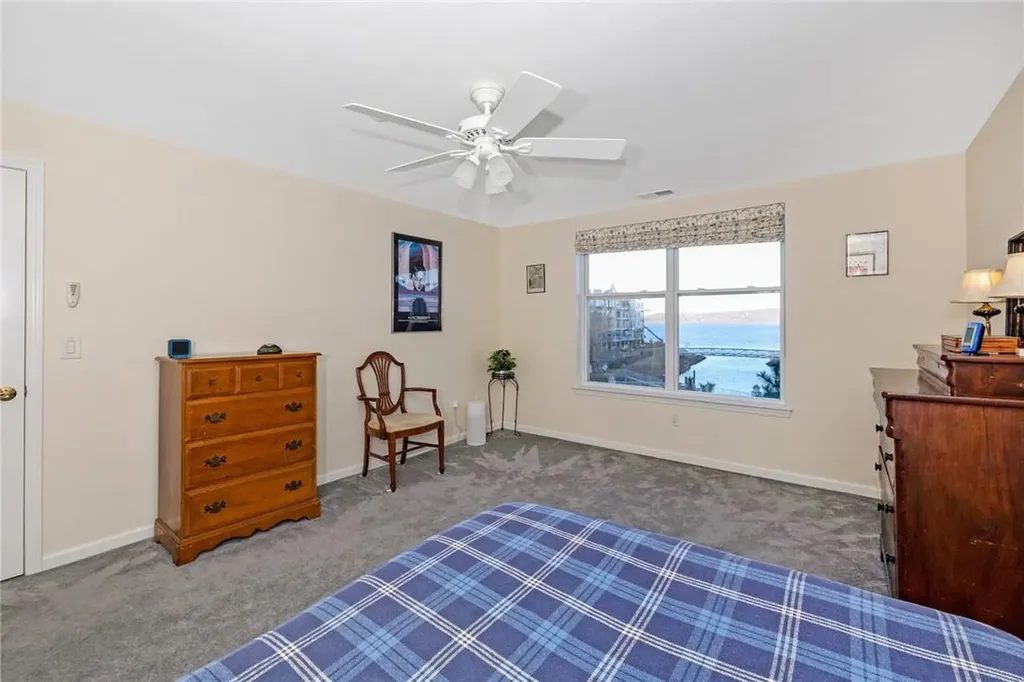 1216 Round Pointe Drive Haverstraw NY 10927