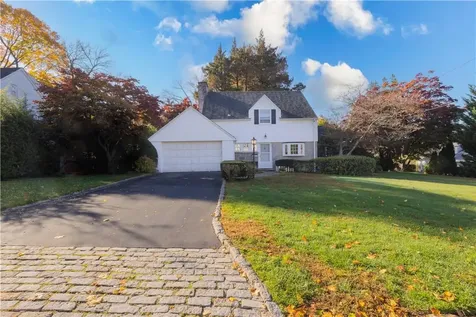 2 Crosshill Road Eastchester NY 10709
