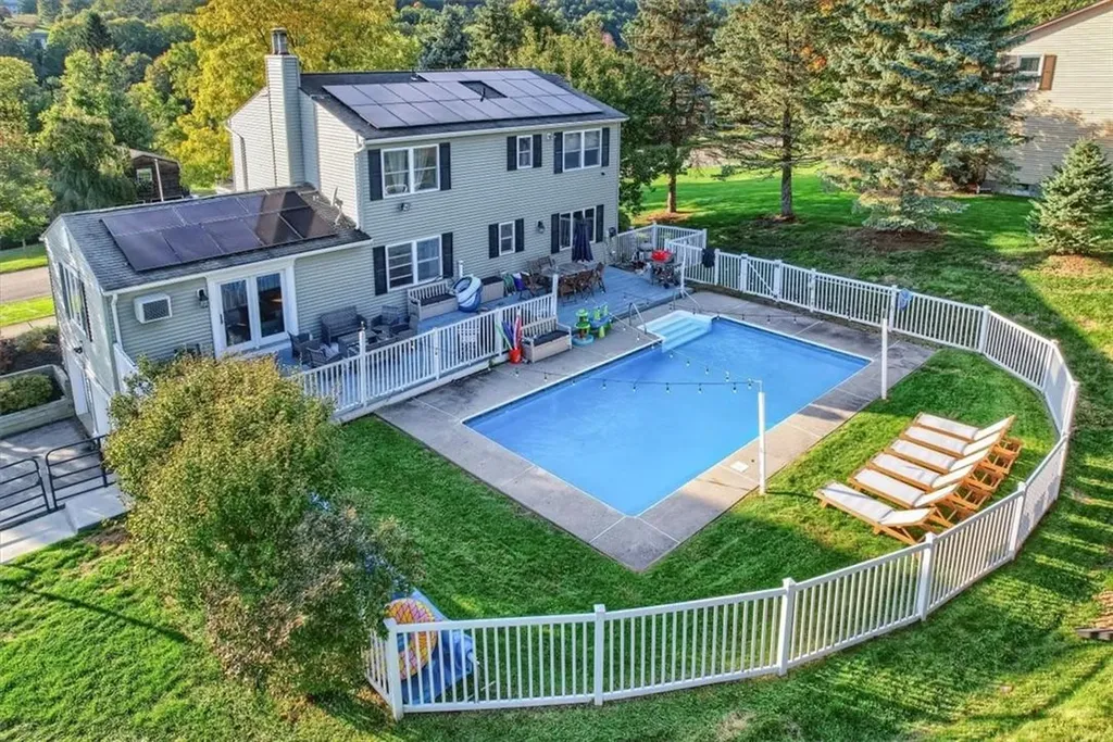 67 Stowe Drive Poughquag NY 12570