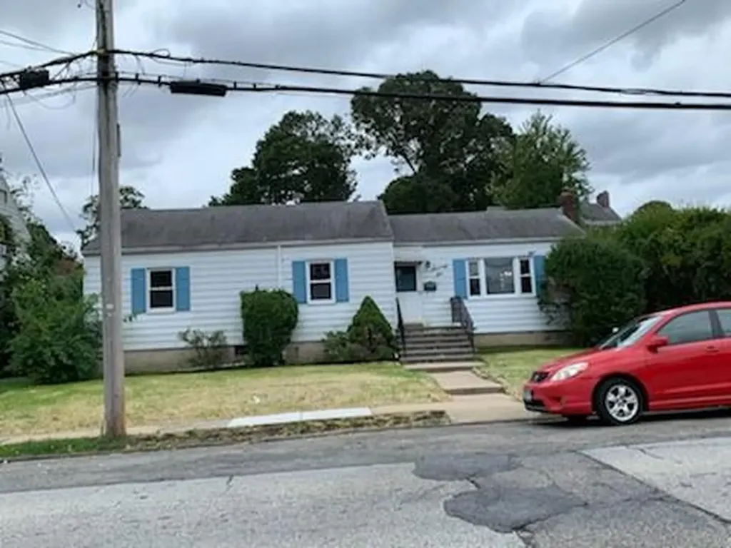 76 Morsemere Avenue Yonkers NY 10703