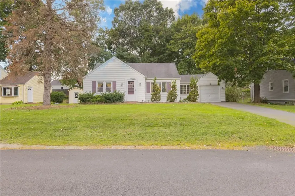 9 Hilltop Drive New Windsor NY 12553