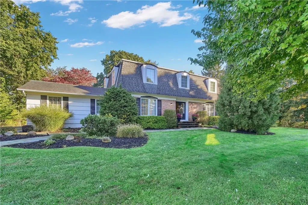 4 Bobwhite Lane West Nyack NY 10994