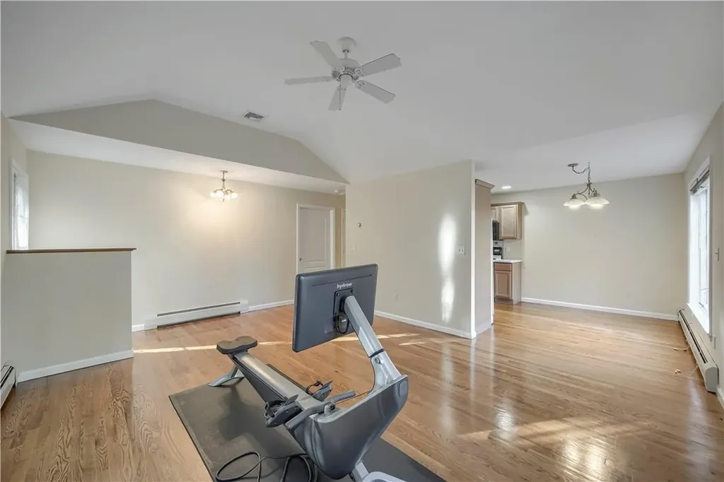 4 Bobwhite Lane West Nyack NY 10994