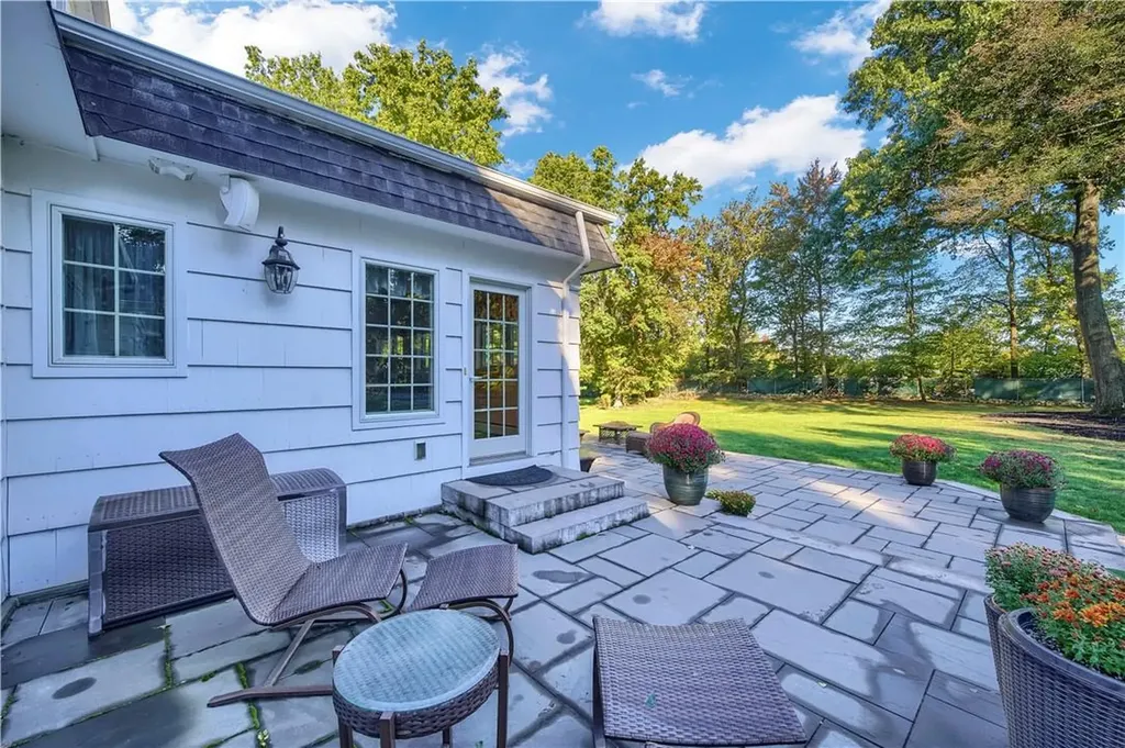 4 Bobwhite Lane West Nyack NY 10994