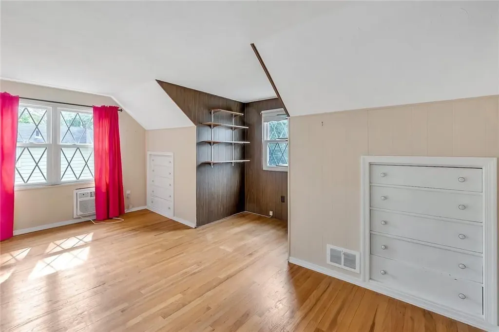 177 Charles Boulevard Valley Cottage NY 10989
