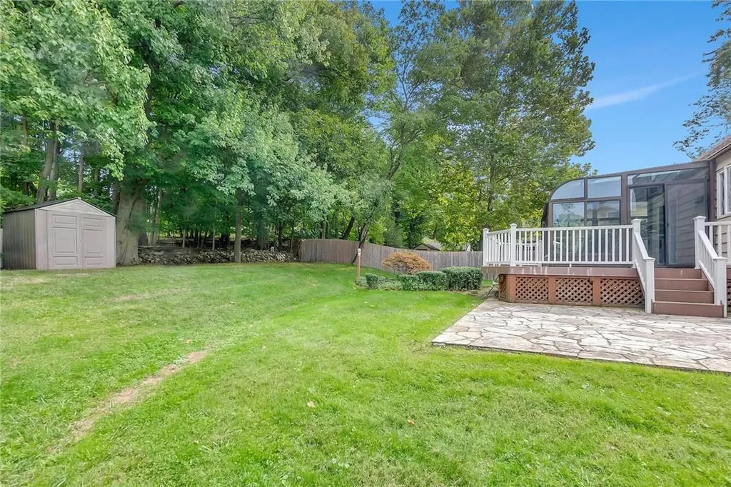 177 Charles Boulevard Valley Cottage NY 10989