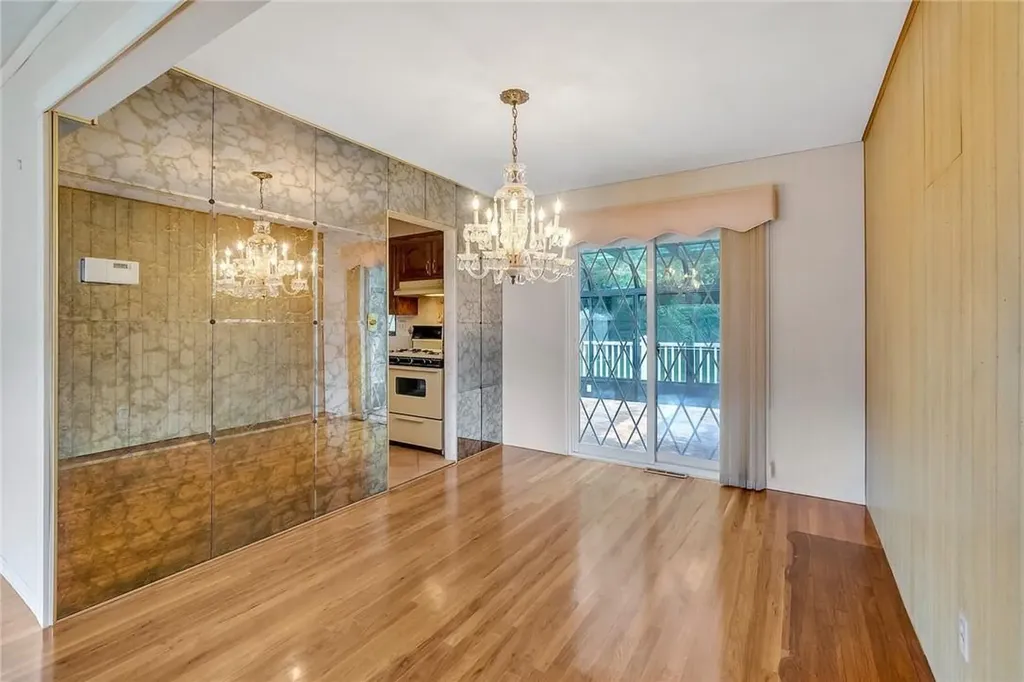 177 Charles Boulevard Valley Cottage NY 10989