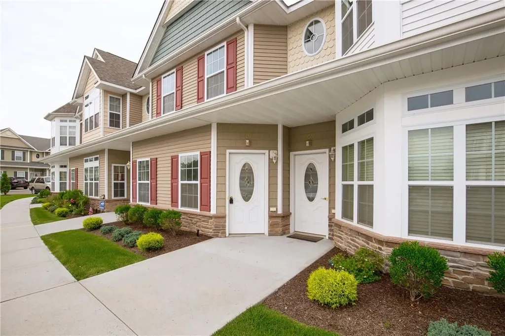 306 Egrets Landing Carmel NY 10512
