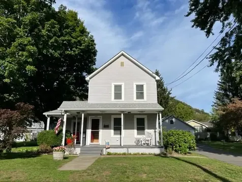 707 Avenue K Matamoras PA 18336