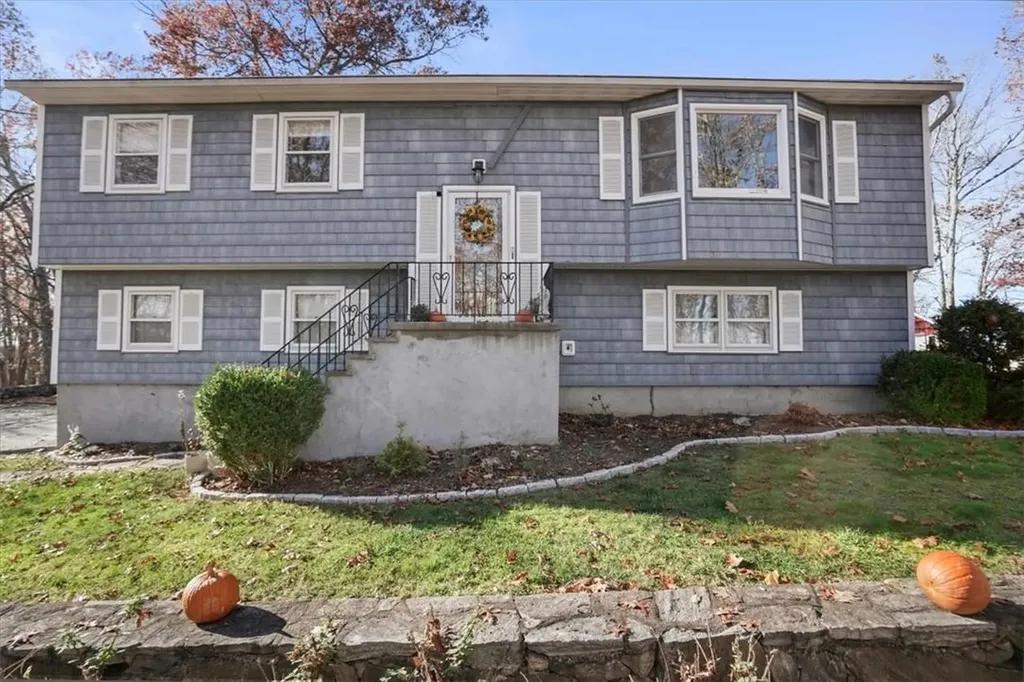 47 Colonel Enoch Drive Carmel NY 10512