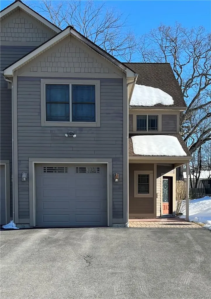71 Railroad Avenue Montgomery NY 12549