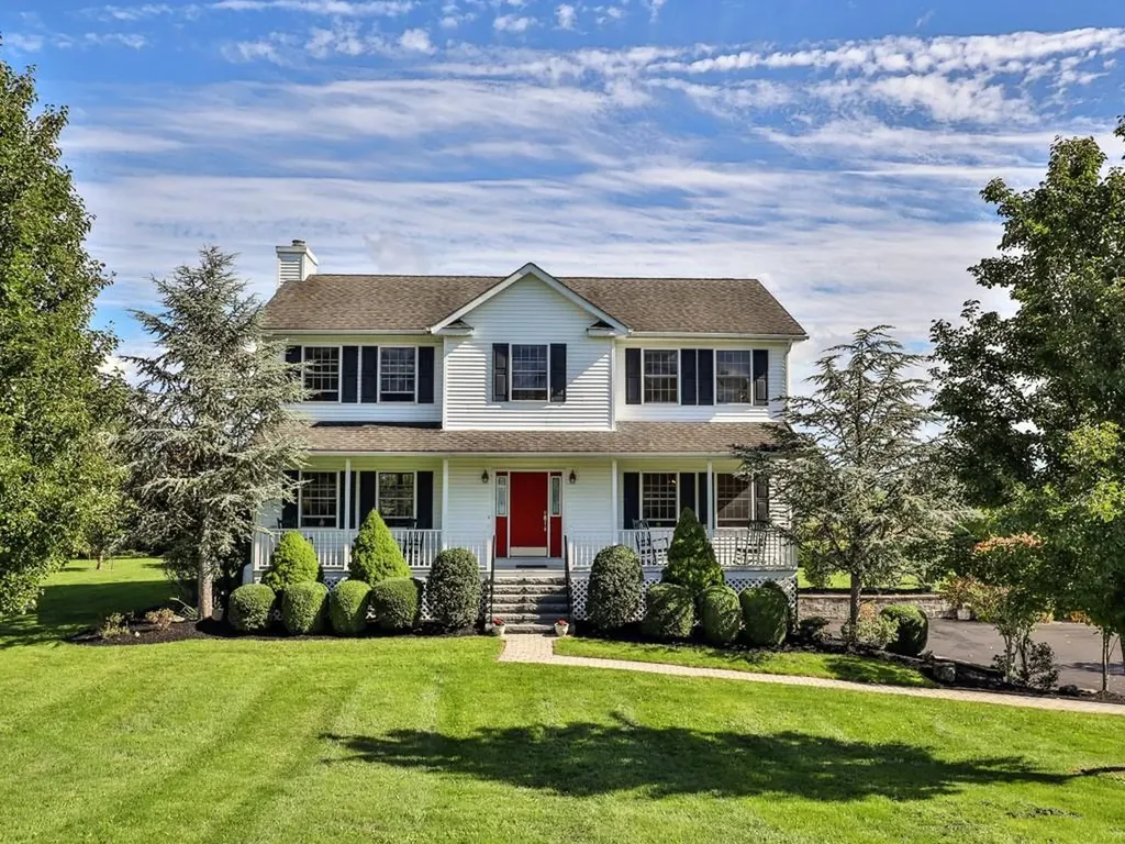 12 Heather Court Middletown NY 10941
