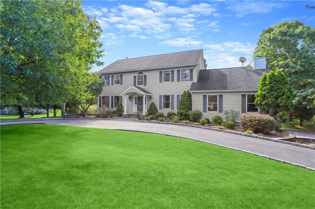 81 Carriage Hill Road Brewster NY 10509