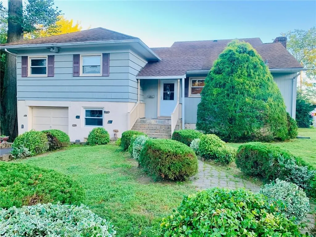 180 Sutton Manor Road New Rochelle NY 10801