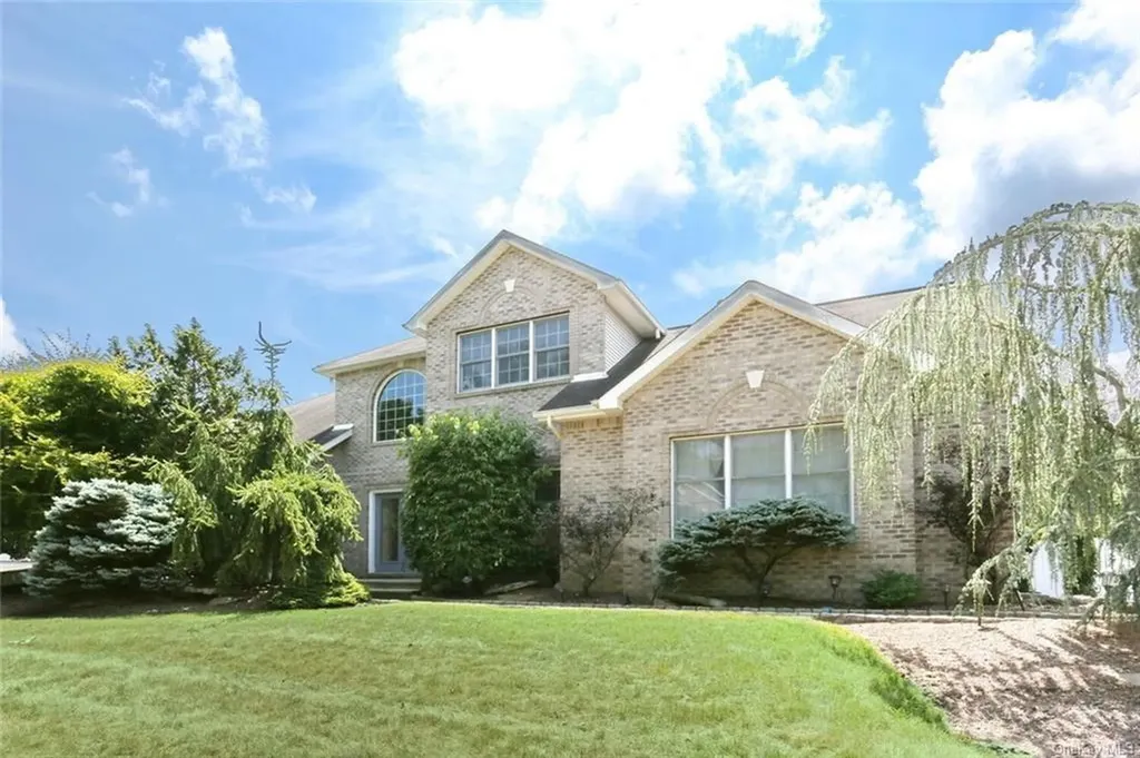 6 Meriwether Trail Congers NY 10920