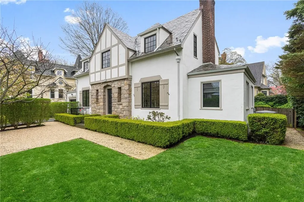 3 Maple Avenue Larchmont NY 10538