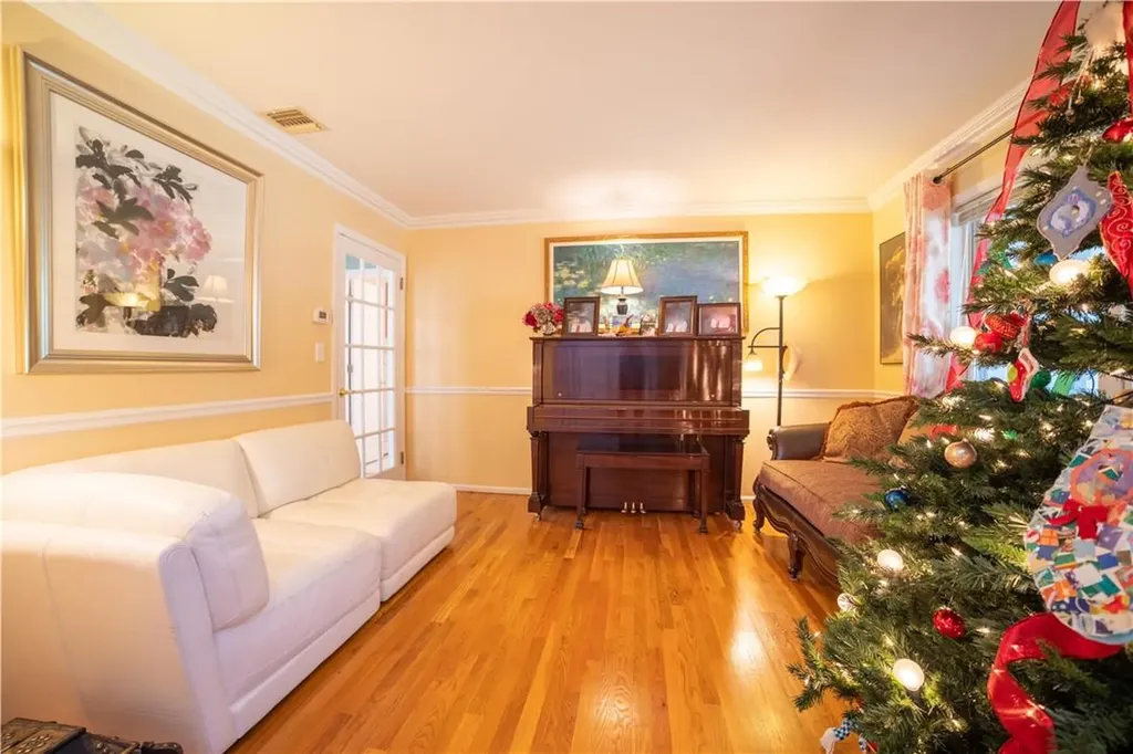 240 E Central Avenue Pearl River NY 10965