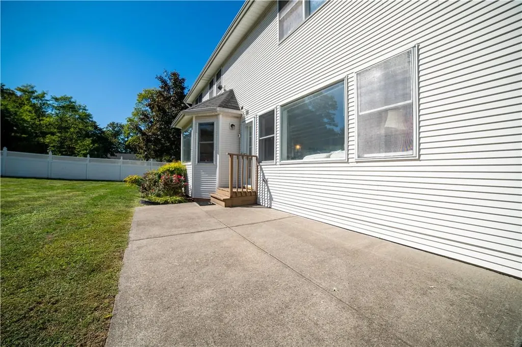 240 E Central Avenue Pearl River NY 10965