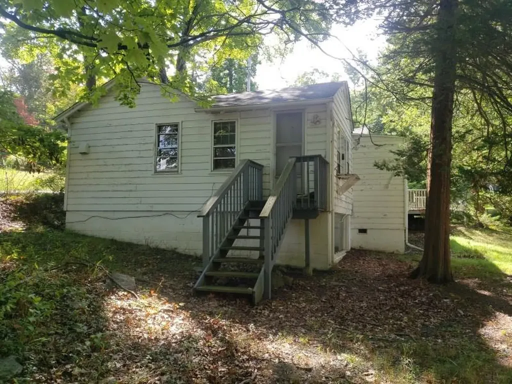 428 Storms Road Valley Cottage NY 10989