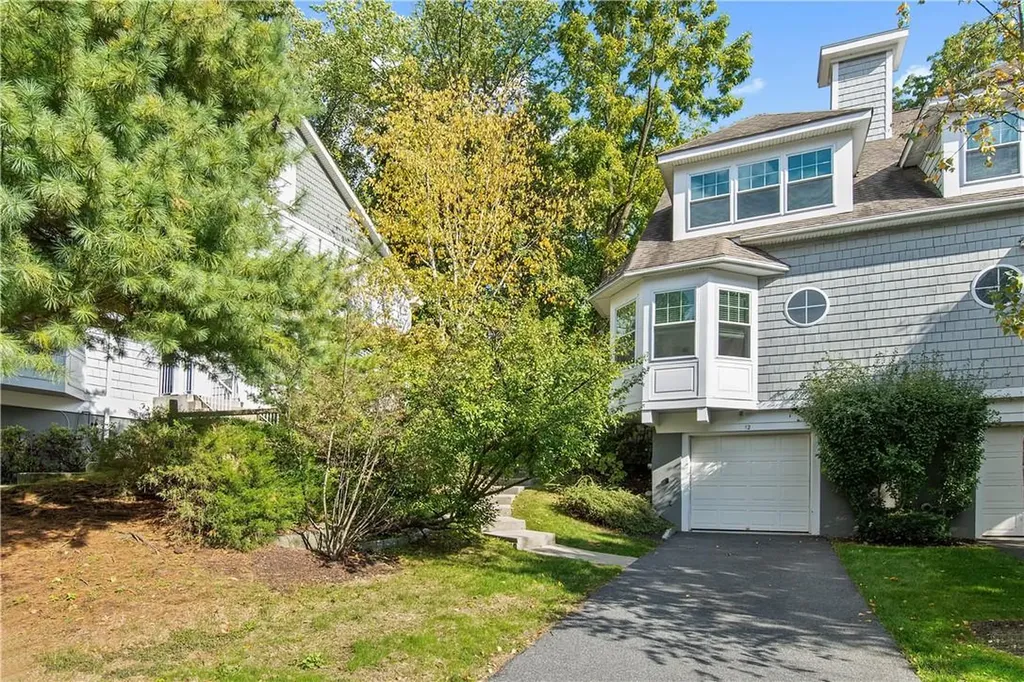 12 Pond View Lane Ossining NY 10562