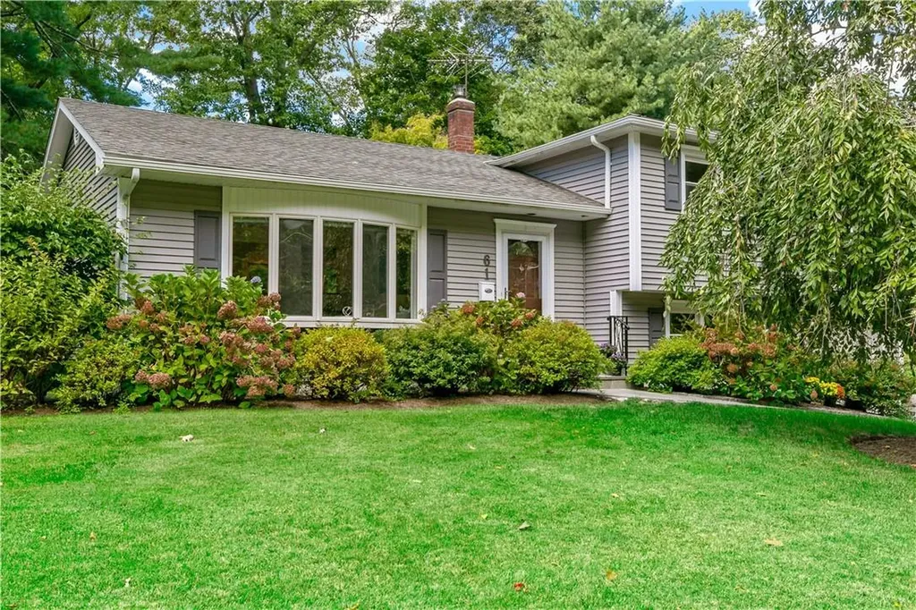 61 Midland Avenue Tarrytown NY 10591