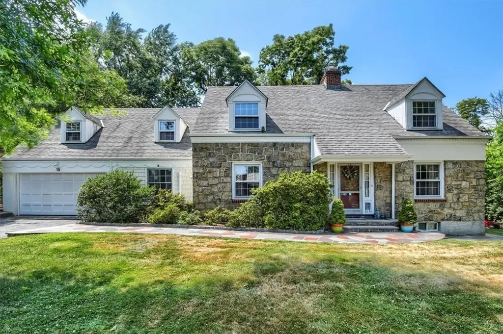 18 Moore Road Bronxville NY 10708