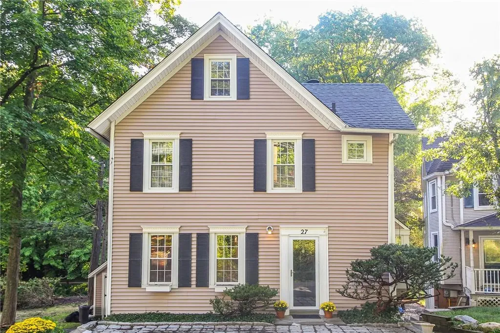 27 Mill River Road Chappaqua NY 10514