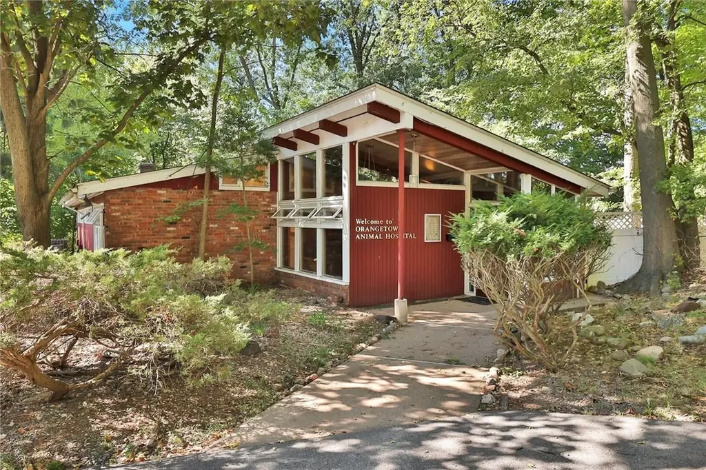 564 Route 303 Blauvelt NY 10913