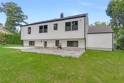 26 Carlyle Place Hartsdale NY 10530
