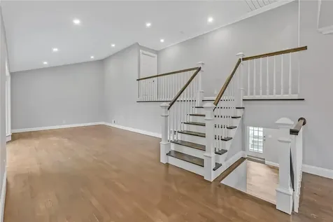 26 Carlyle Place Hartsdale NY 10530