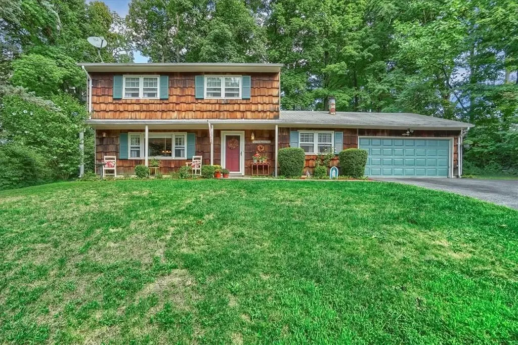 13 Robert Drive Warwick NY 10990