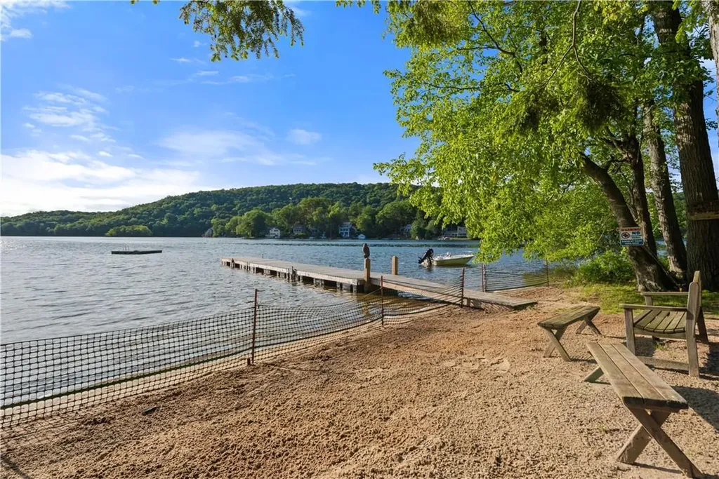 49 Perch Bay Road Waccabuc NY 10597
