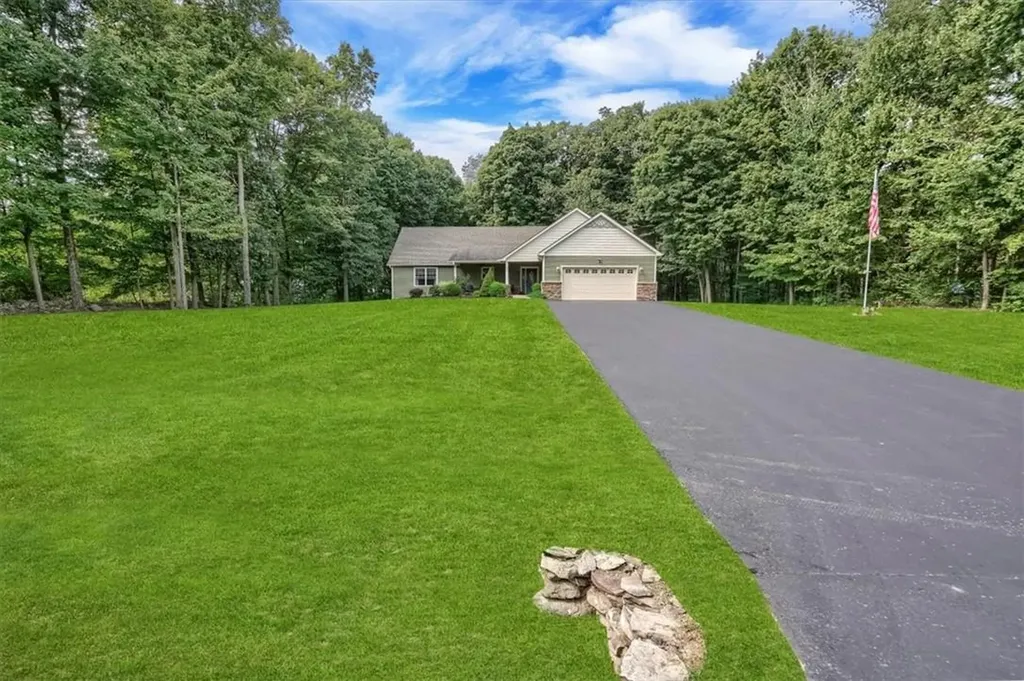 21 Clermont Lane Montgomery NY 12549