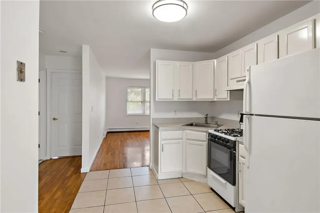 10 Colin Street Yonkers NY 10701