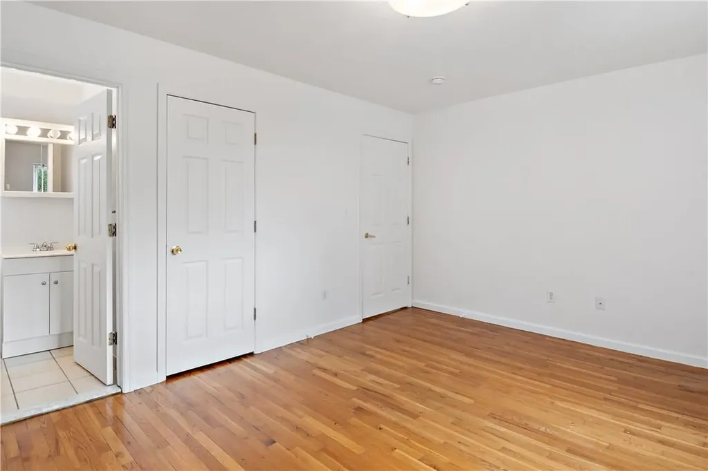 10 Colin Street Yonkers NY 10701