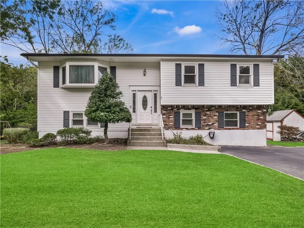 8 Creekview Drive Thiells NY 10984
