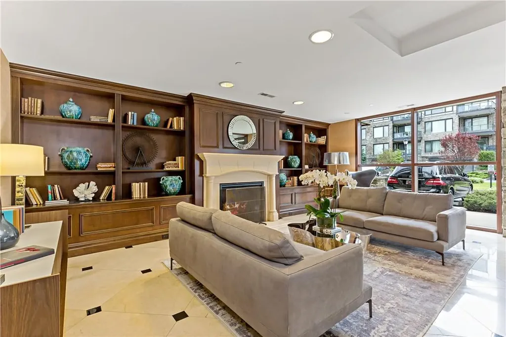 18 Rivers Edge Drive Tarrytown NY 10591