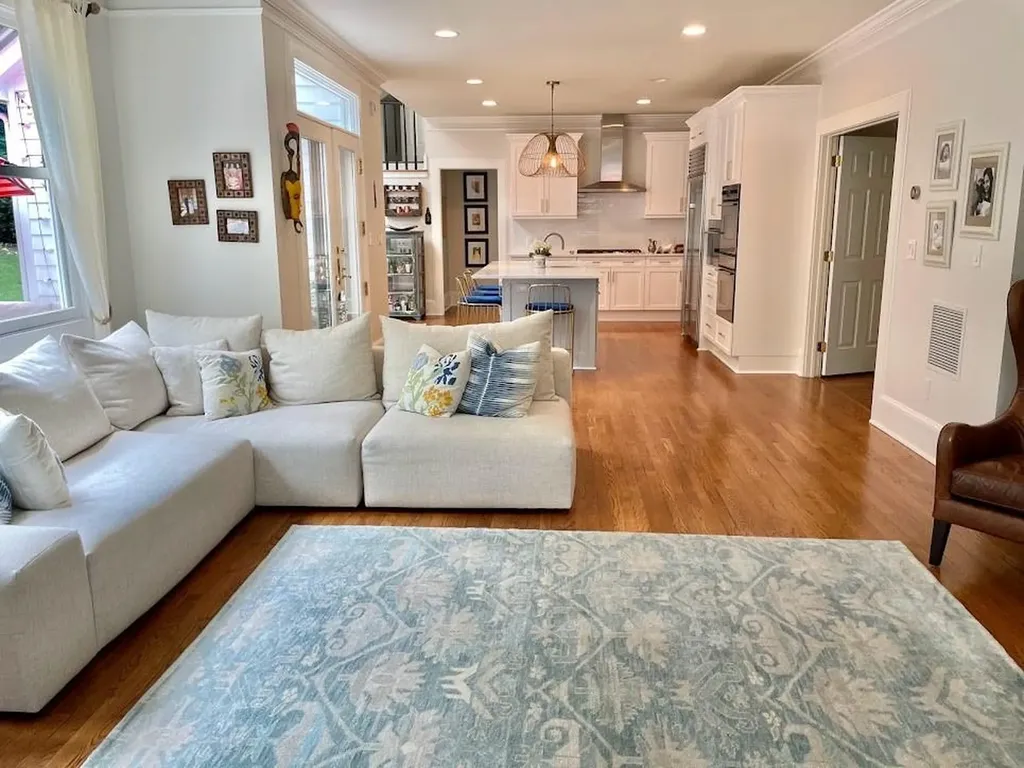 28 Forest Avenue Old Greenwich CT 06870