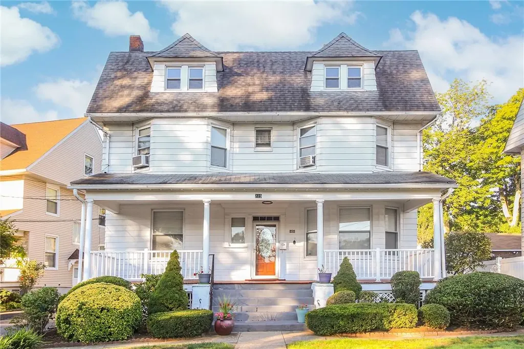 223 Woodland Avenue New Rochelle NY 10805