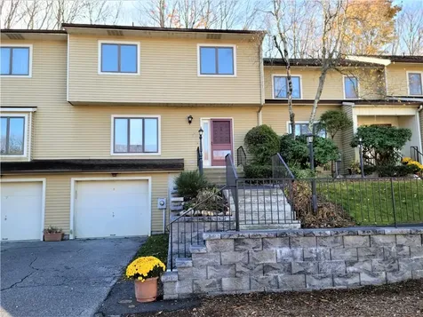 8 Krystal Drive Somers NY 10589
