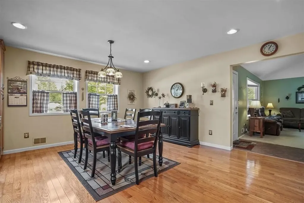 12 Robyn Drive Monroe NY 10950