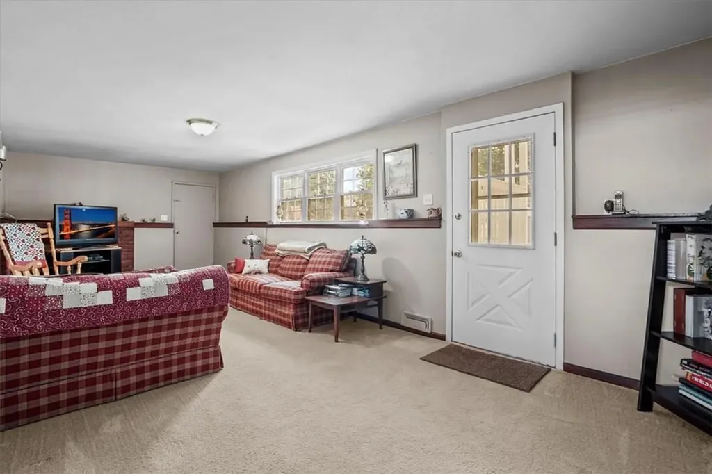 12 Robyn Drive Monroe NY 10950