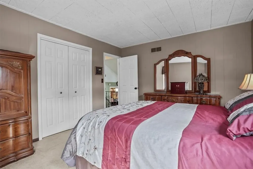 12 Robyn Drive Monroe NY 10950