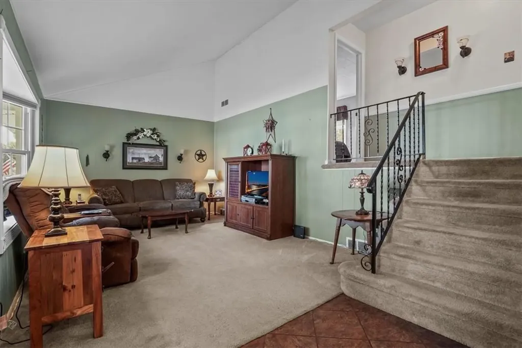 12 Robyn Drive Monroe NY 10950