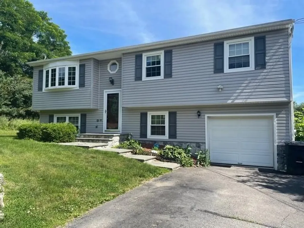 93 Greycourt Road Chester NY 10918