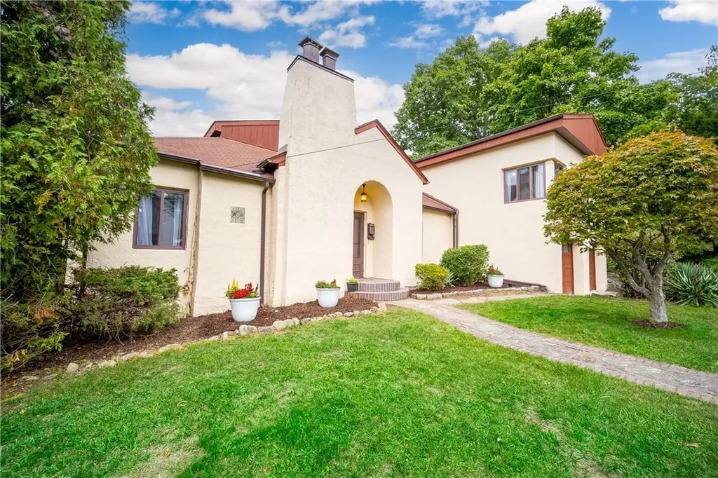1 Sunset Drive Suffern NY 10901