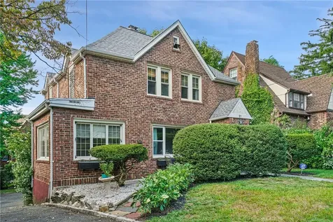21 Cross Street Bronxville NY 10708