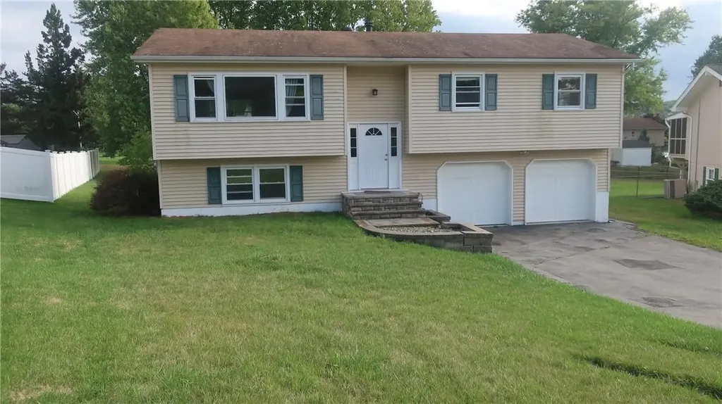 26 Letts Circle Monroe NY 10950