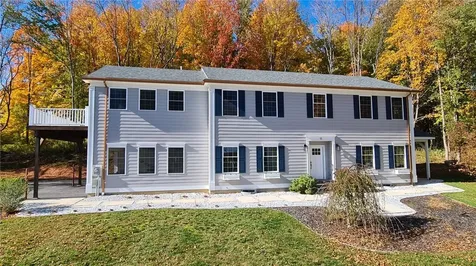 11 Wiltse Lane Poughkeepsie NY 12603