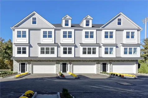 10 The Pointe Rye Brook NY 10573
